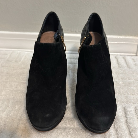 Vince Camuto Elvin Suede Platform Bootie With Crocodile Leather Heel - Picture 2 of 9